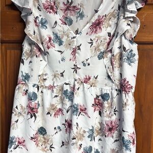 ANDREE BY UNIT Floral Print Blouse